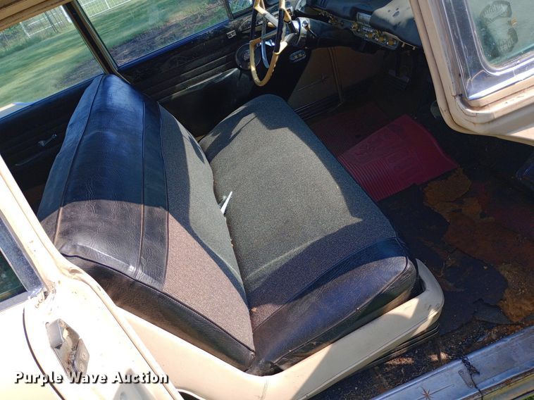 image for item NY9506 1957 Lincoln Premiere coupe