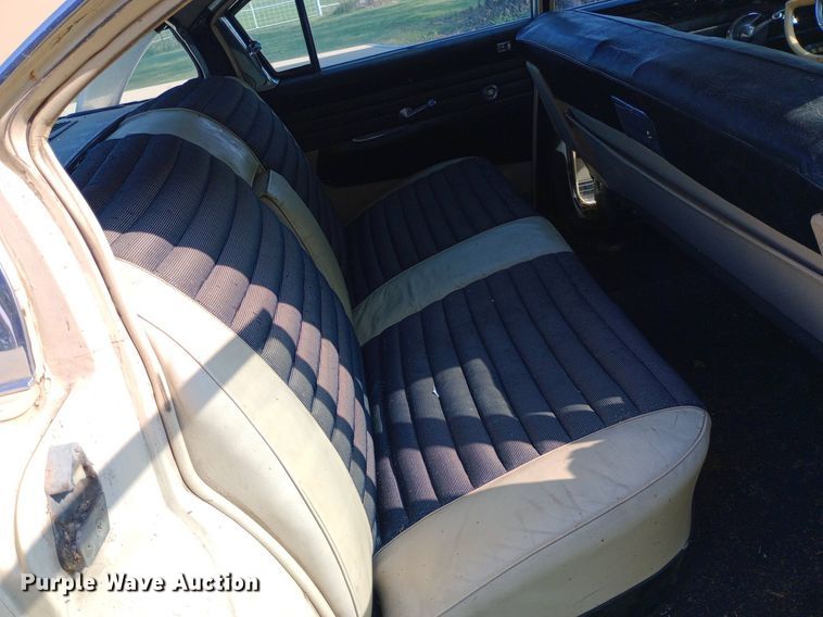 image for item NY9506 1957 Lincoln Premiere coupe