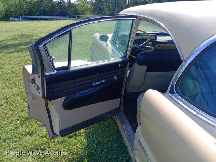 image for item NY9506 1957 Lincoln Premiere coupe