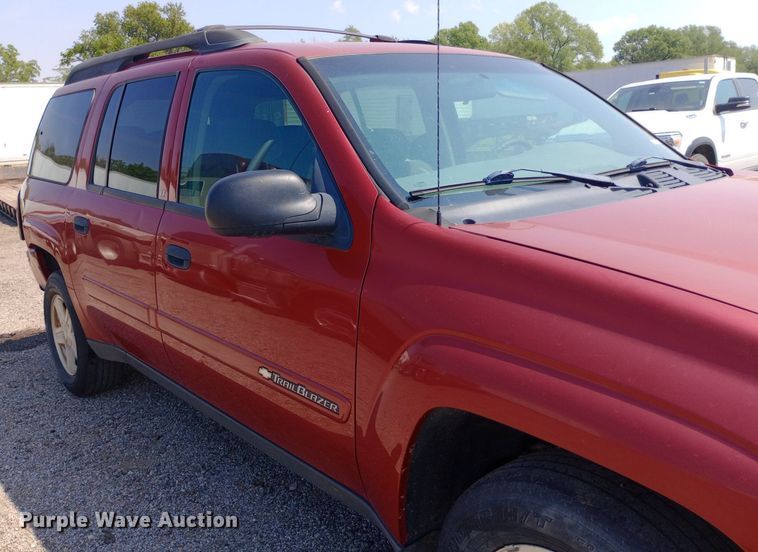 image for item NY9507 2003 Chevrolet TrailBlazer EXT SUV