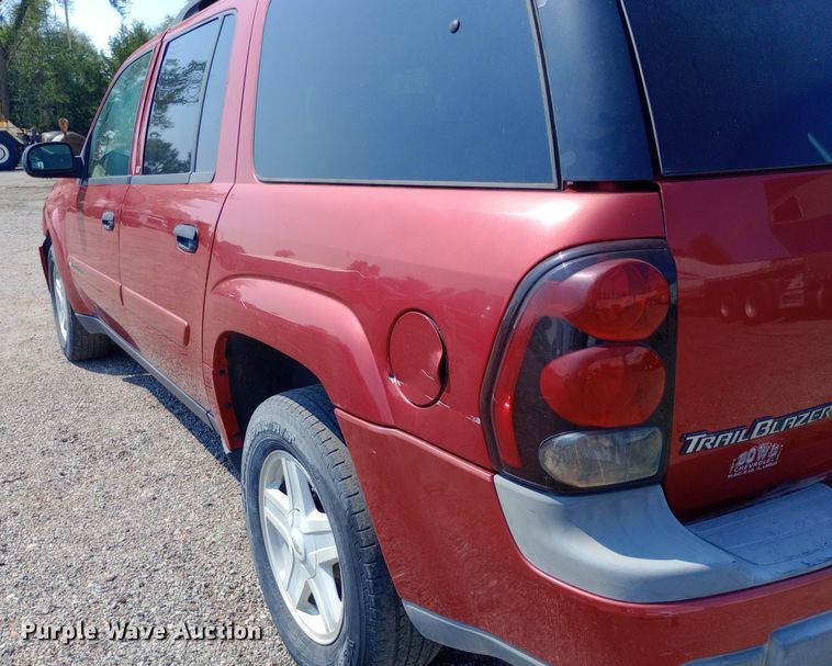 image for item NY9507 2003 Chevrolet TrailBlazer EXT SUV
