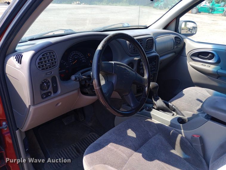 image for item NY9507 2003 Chevrolet TrailBlazer EXT SUV