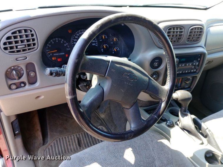 image for item NY9507 2003 Chevrolet TrailBlazer EXT SUV