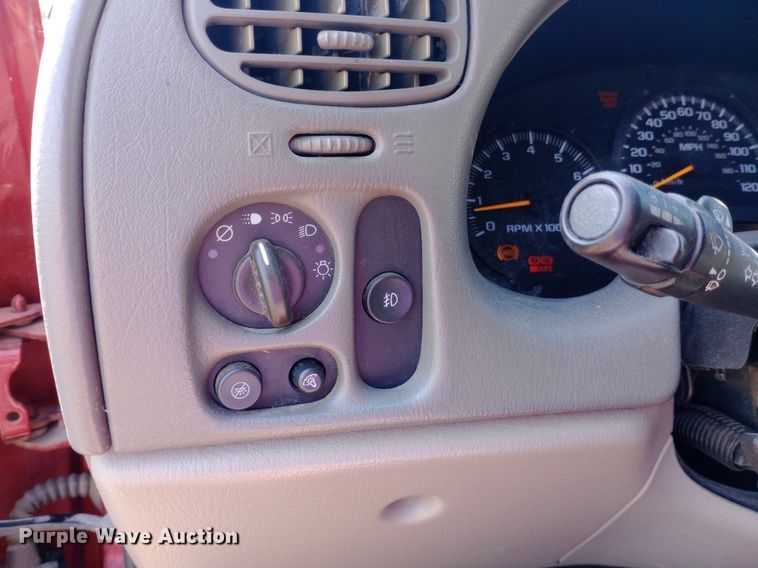 image for item NY9507 2003 Chevrolet TrailBlazer EXT SUV