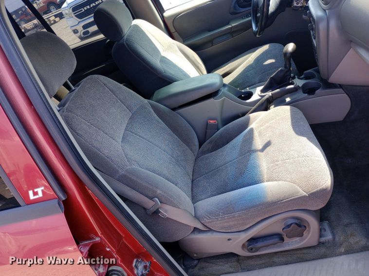 image for item NY9507 2003 Chevrolet TrailBlazer EXT SUV