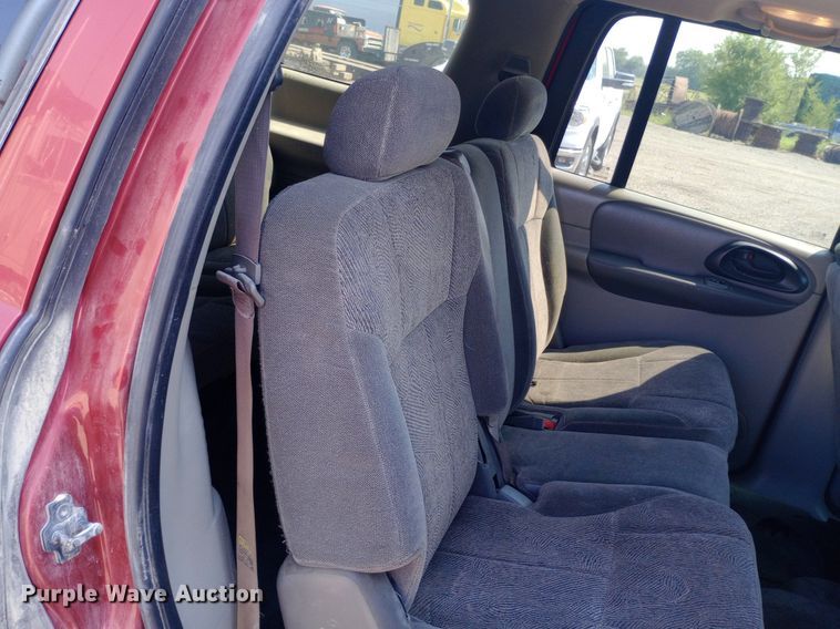 image for item NY9507 2003 Chevrolet TrailBlazer EXT SUV