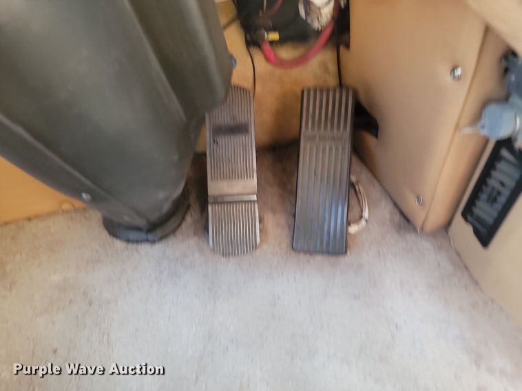 image for item OD9666 1997 Monaco Navigator RV