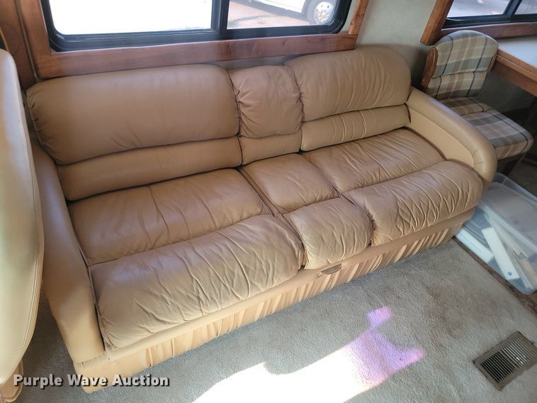 image for item OD9666 1997 Monaco Navigator RV