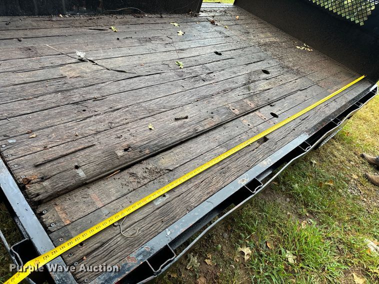 image for item OF9957 Knapheide flatbed