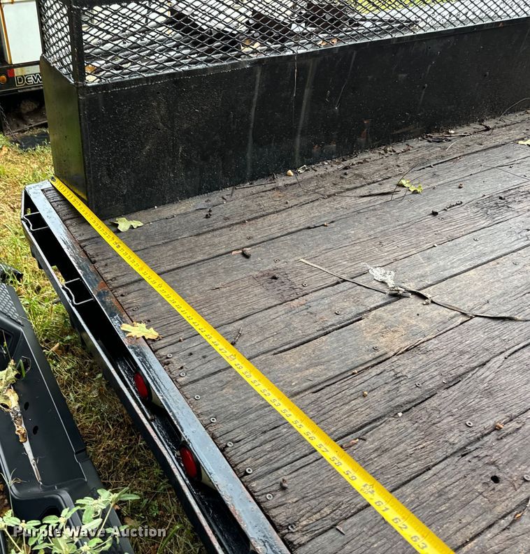 image for item OF9957 Knapheide flatbed