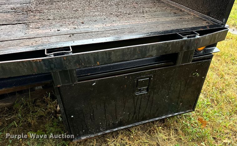 image for item OF9957 Knapheide flatbed