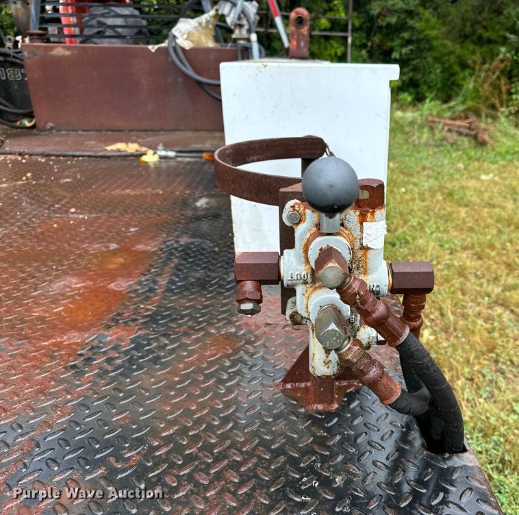 image for item OF9958 DewEze 187 flatbed