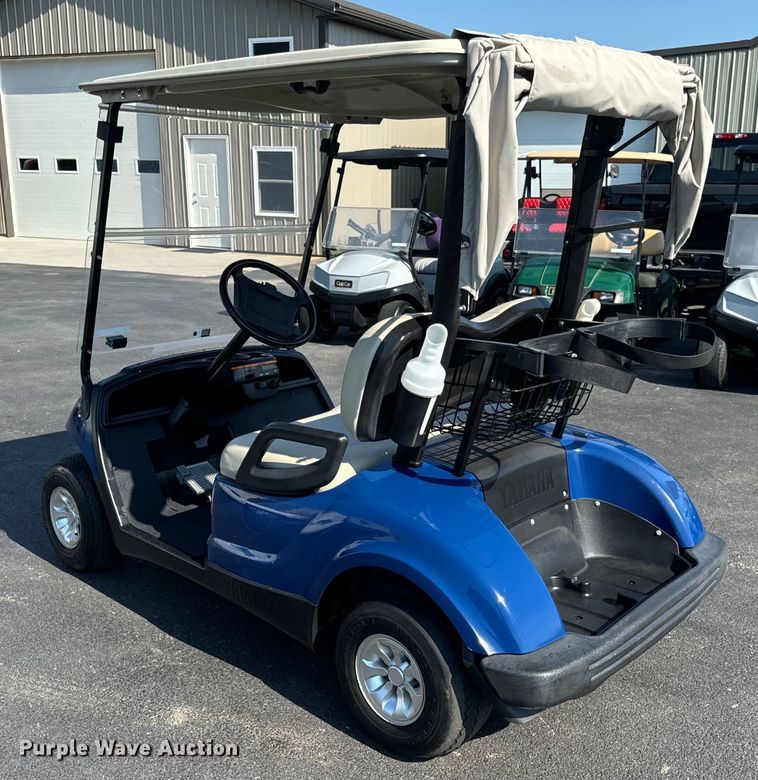 image for item OF9978 2014 Yamaha YDREX5 golf cart