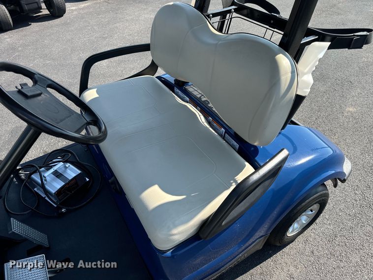 image for item OF9978 2014 Yamaha YDREX5 golf cart