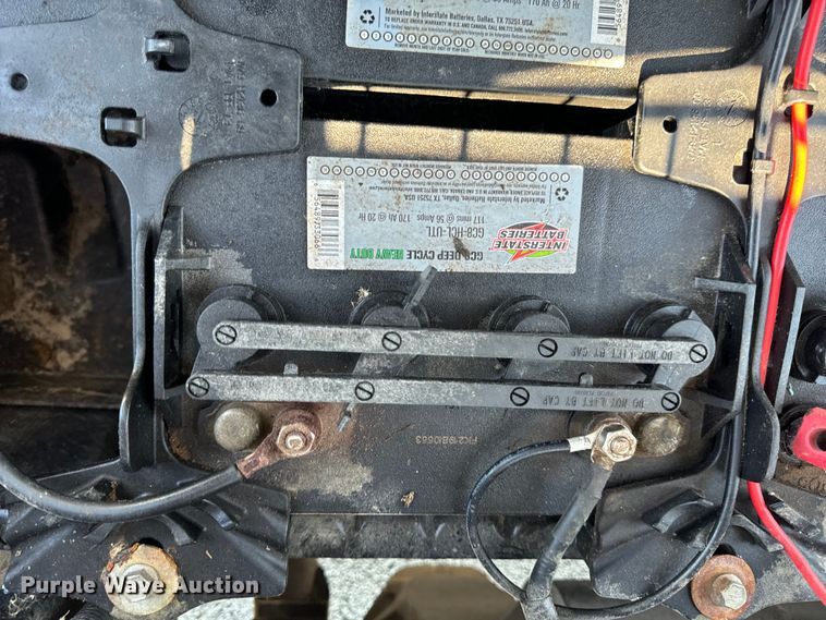 image for item OF9978 2014 Yamaha YDREX5 golf cart