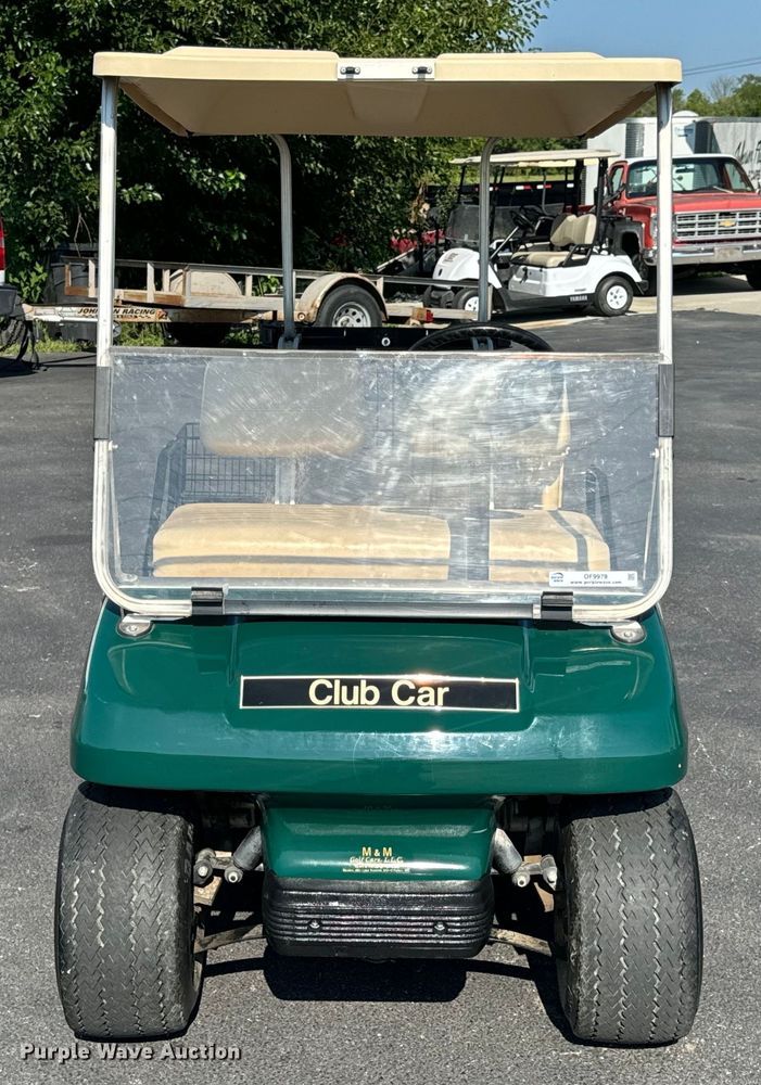 image for item OF9979 1999 Club Car DS golf cart