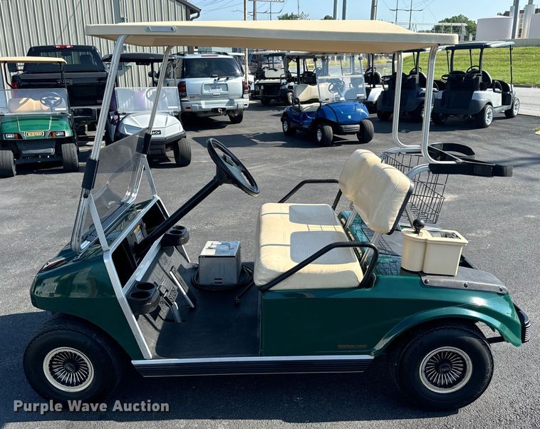 image for item OF9979 1999 Club Car DS golf cart