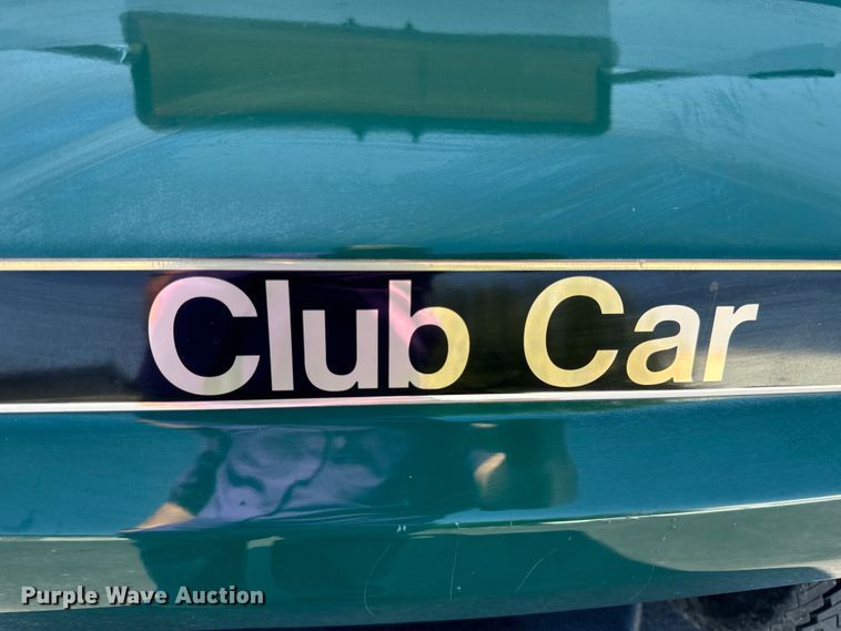 image for item OF9979 1999 Club Car DS golf cart