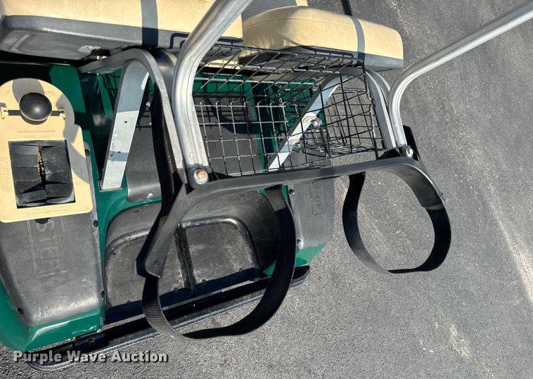 image for item OF9979 1999 Club Car DS golf cart