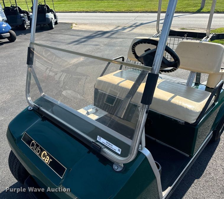 image for item OF9979 1999 Club Car DS golf cart