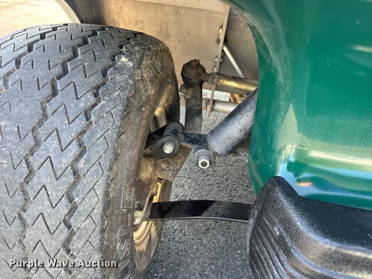 image for item OF9979 1999 Club Car DS golf cart