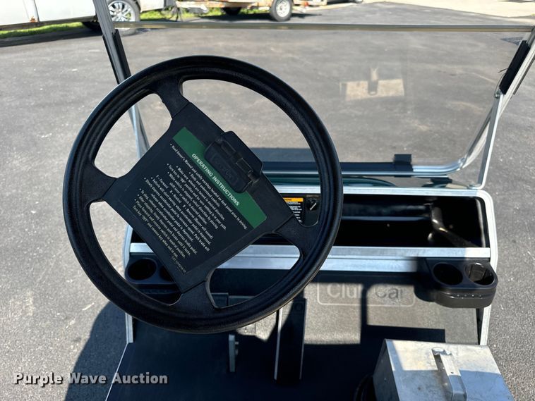 image for item OF9979 1999 Club Car DS golf cart