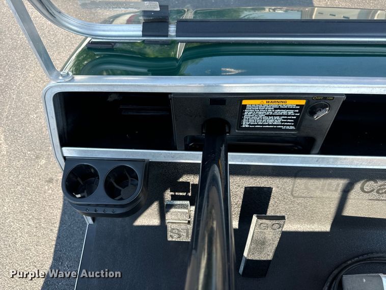 image for item OF9979 1999 Club Car DS golf cart