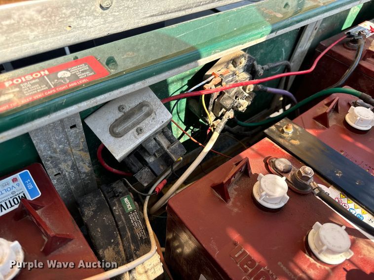 image for item OF9979 1999 Club Car DS golf cart