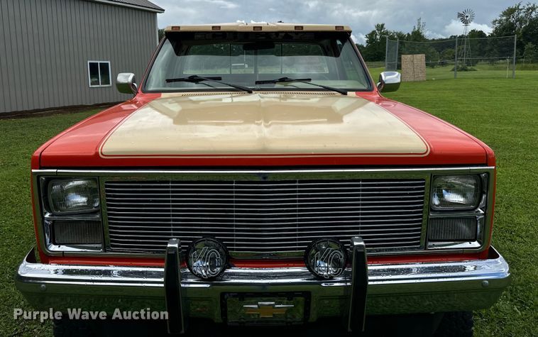 image for item OG9593 1984 Chevrolet  K10 pickup truck