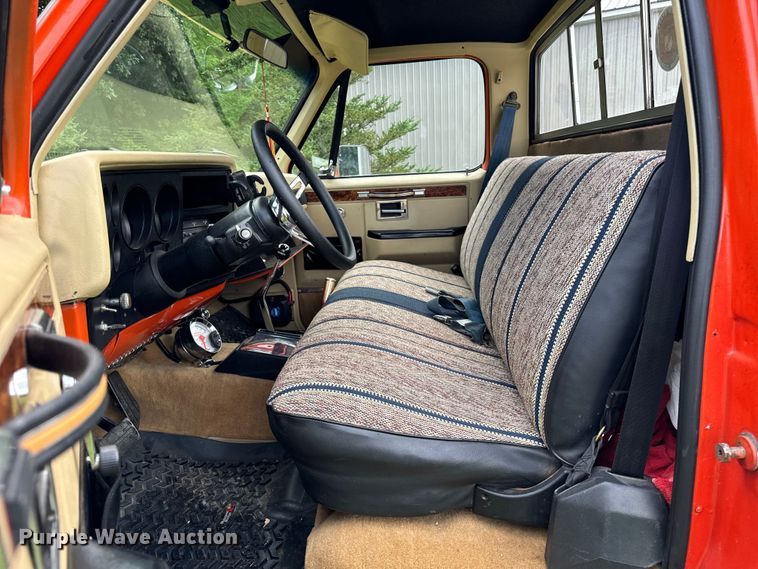 image for item OG9593 1984 Chevrolet  K10 pickup truck