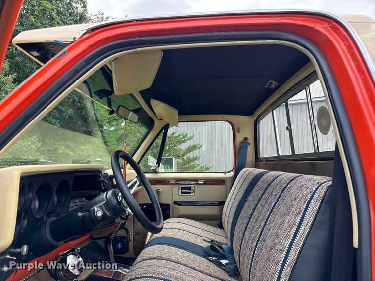 image for item OG9593 1984 Chevrolet  K10 pickup truck