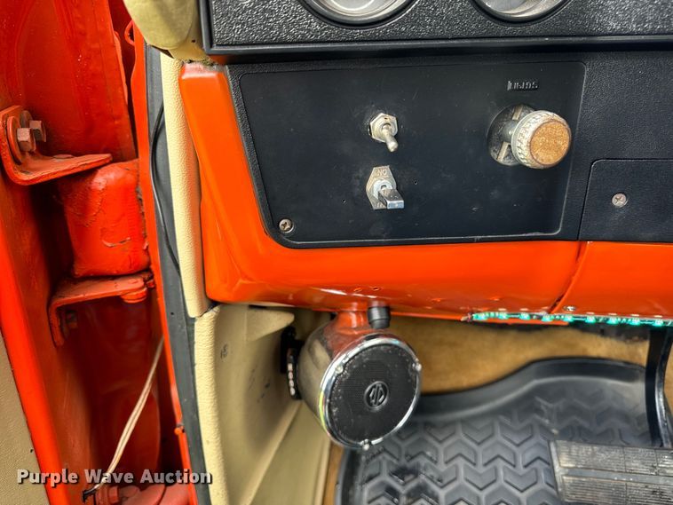 image for item OG9593 1984 Chevrolet  K10 pickup truck