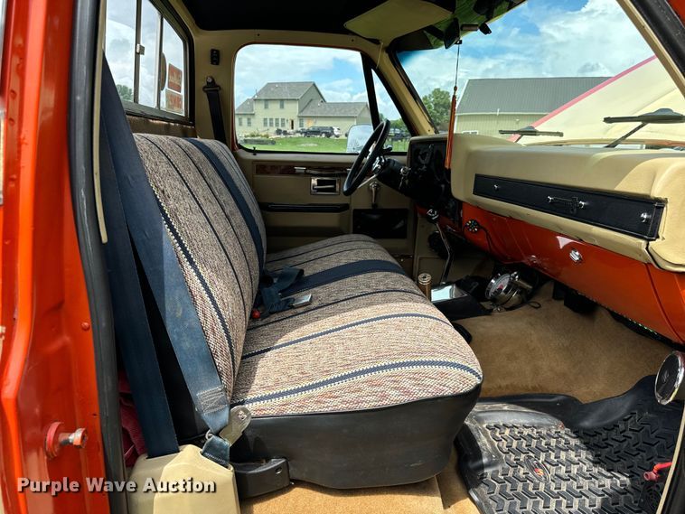 image for item OG9593 1984 Chevrolet  K10 pickup truck