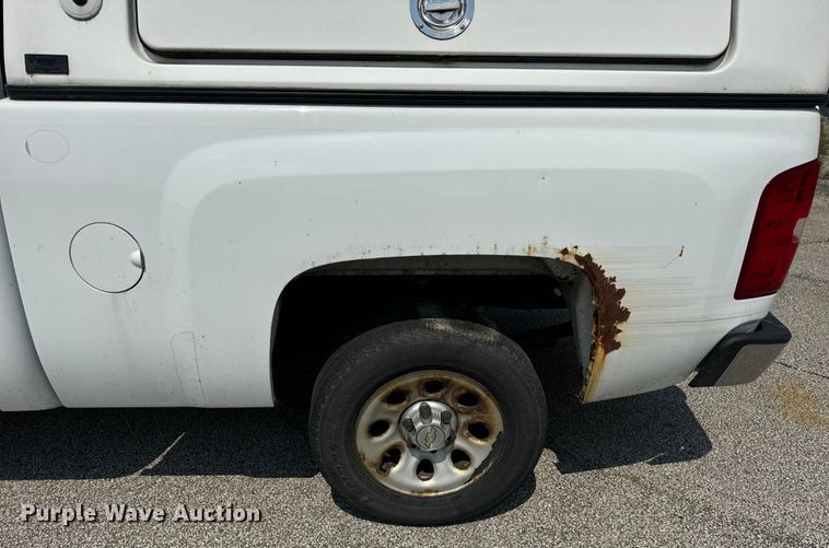 image for item OG9604 2012 Chevrolet  Silverado 1500 pickup truck