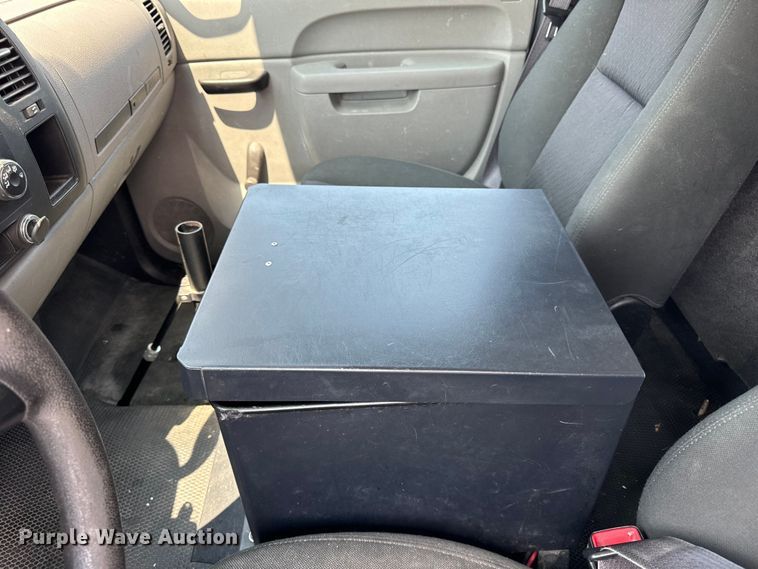 image for item OG9604 2012 Chevrolet  Silverado 1500 pickup truck