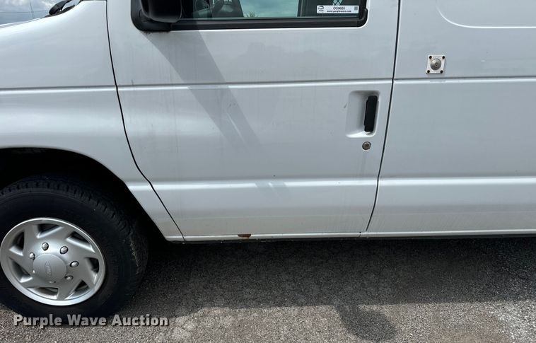 image for item OG9605 2014 Ford  E150 delivery van