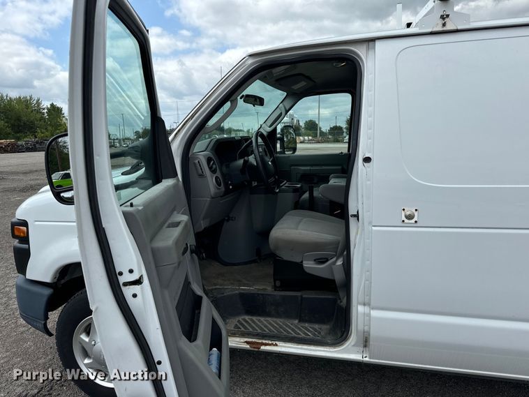 image for item OG9605 2014 Ford  E150 delivery van