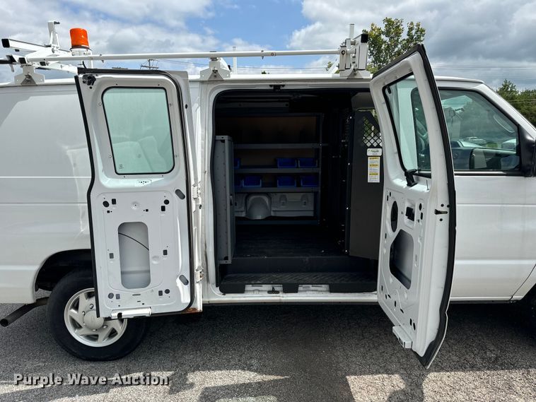 image for item OG9605 2014 Ford  E150 delivery van