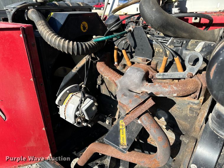 image for item OG9636 1986 Advanced  Retriever 5800 sweeper