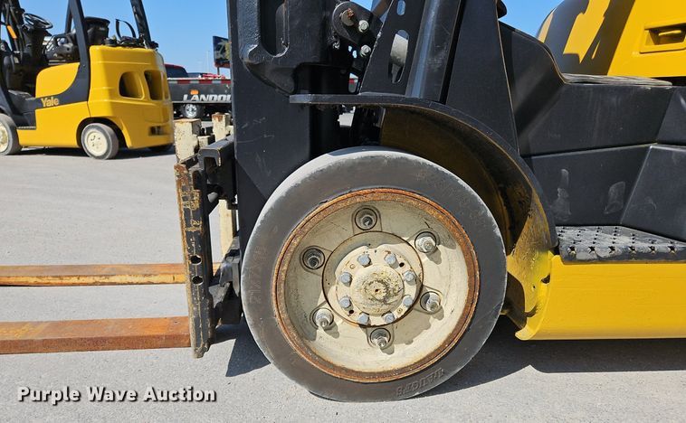 image for item OJ9825 Yale  GLC050VXNVSE094 forklift