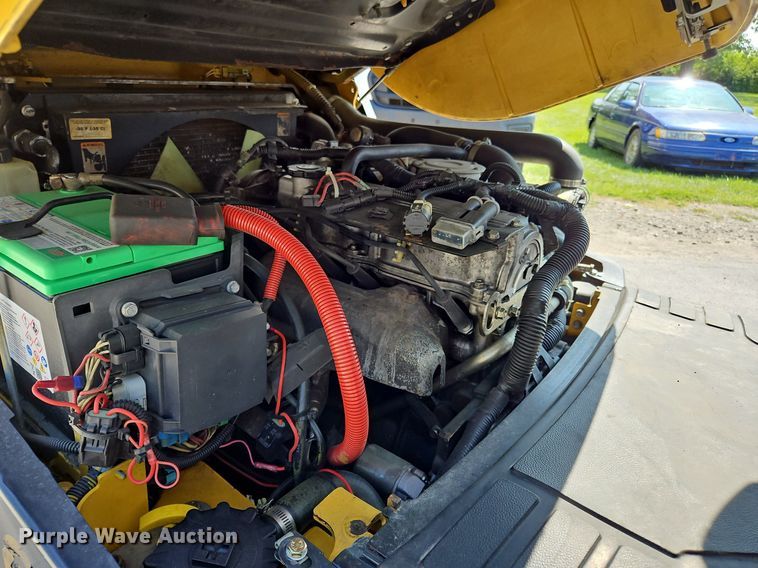 image for item OJ9826 Yale GLC050VXNVSE083 forklift