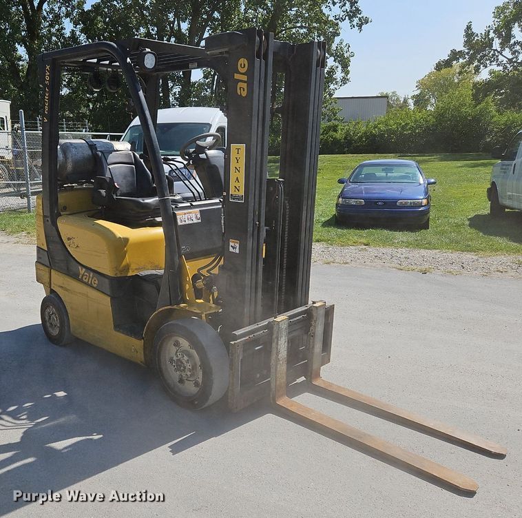 image for item OJ9827 Yale GLC050VXNVSE083 forklift