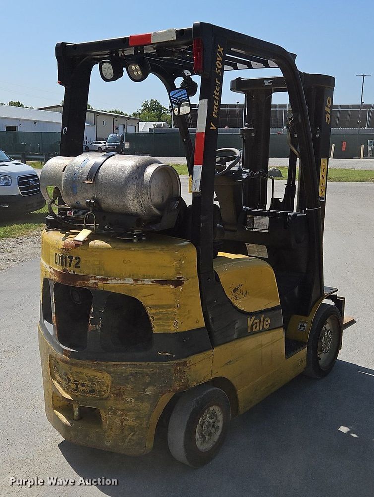 image for item OJ9827 Yale GLC050VXNVSE083 forklift