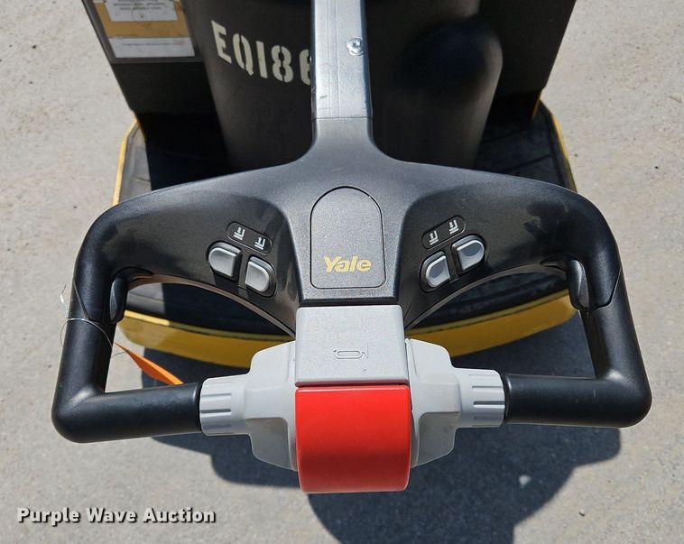 image for item OJ9828 Yale MPE060LVGN24T2748 order picker