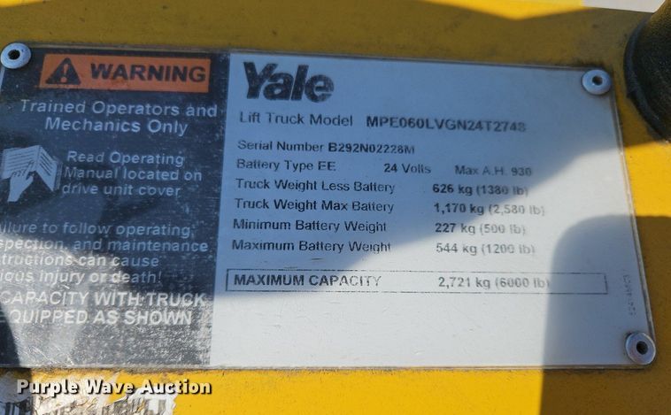 image for item OJ9829 2014 Yale MPE060LVGN24T2748 order picker