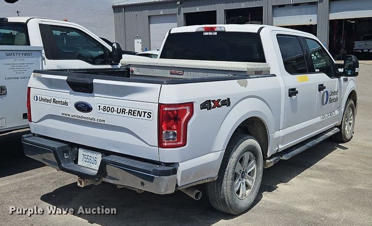 image for item OK9979 2016 Ford  F150 XLT SuperCrew pickup truck