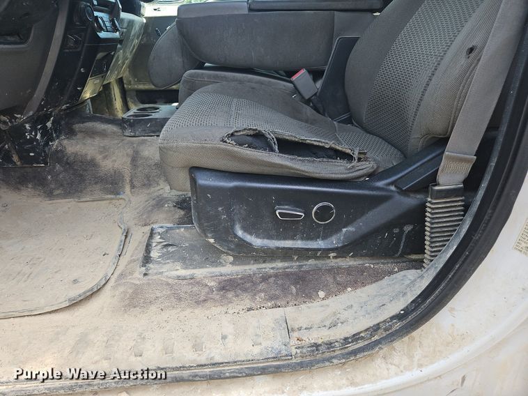 image for item OK9979 2016 Ford  F150 XLT SuperCrew pickup truck