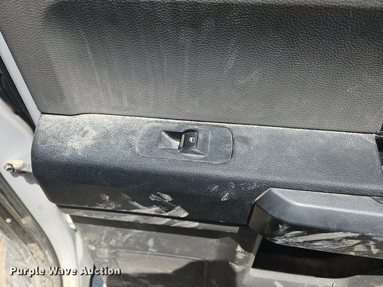 image for item OK9979 2016 Ford  F150 XLT SuperCrew pickup truck