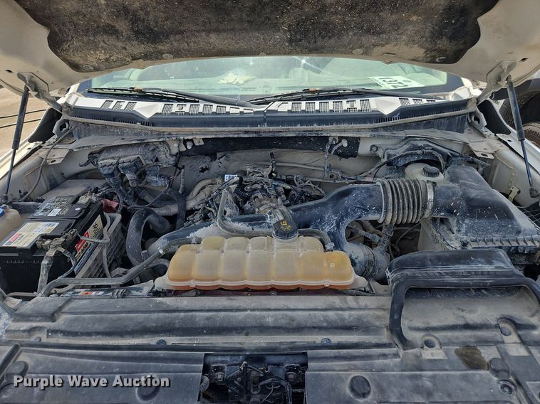 image for item OK9979 2016 Ford  F150 XLT SuperCrew pickup truck