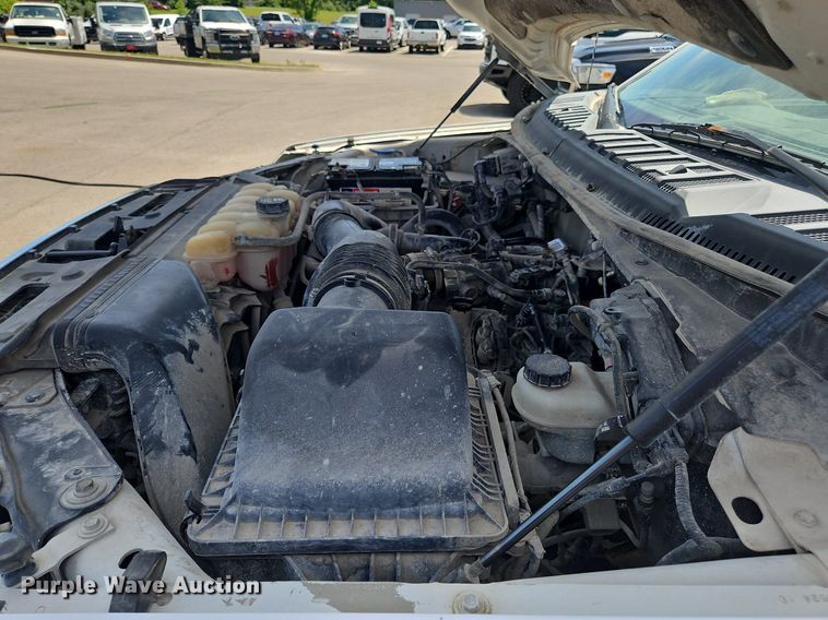 image for item OK9979 2016 Ford  F150 XLT SuperCrew pickup truck